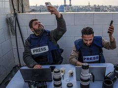 لليوم الثاني على التوالي.. انقطاع خدمات الإنترنت عن محافظتي غزة وشمال غزة