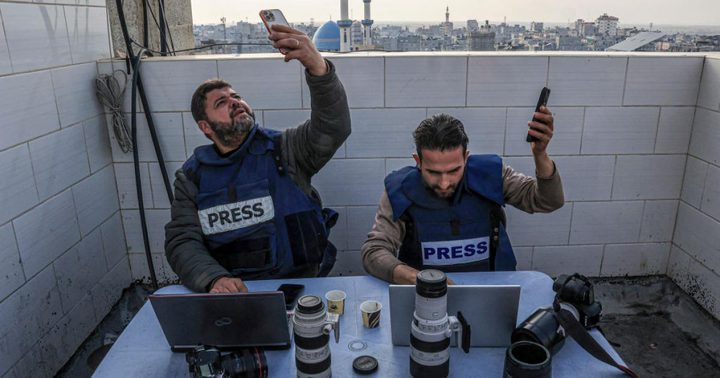 لليوم الثاني على التوالي.. انقطاع خدمات الإنترنت عن محافظتي غزة وشمال غزة