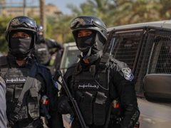 غزة: مقتل 12 متعاونًا مع الاحتلال و5 من عاملي "غزة الإنسانية" المدعومة أمريكيًا