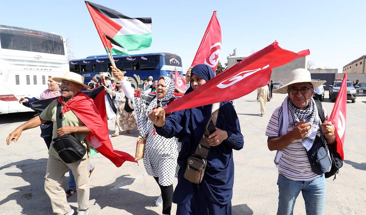 قافلة الصمود تصل بوقرين وسط ليبيا في طريقها نحو شرق ليبيا دعمًا لغزة