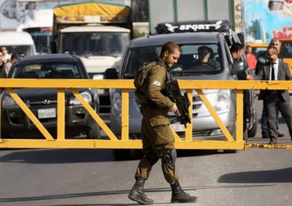 الاحتلال يضيق الخناق على محافظات الضفة ويعرقل تنقل المواطنين