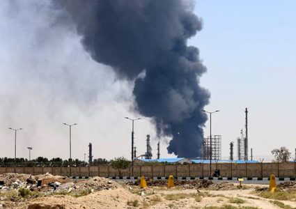 رويترز: مقتل 14 عالما نوويا إيرانيا بهجمات إسرائيلية منذ الجمعة