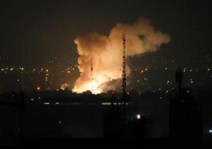 سلاح الجو الإسرائيلي يهاجم مستودعات النفط في طهران