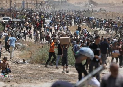 عشرات الشهداء في "كمائن المساعدات" الإسرائيلية بقطاع غزة