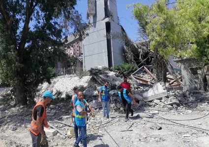 عودة تدريجية لخدمات الاتصالات والانترنت في وسط القطاع وجنوبه