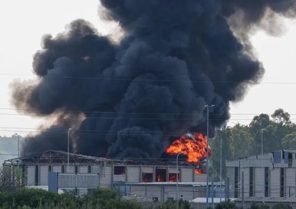 نائب ترمب: الرئيس الأمريكي قد يتخذ خطوات إضافية لوقف تخصيب اليورانيوم في إيران