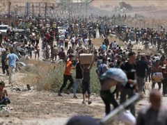 6 شهداء و30 مصابا في قصف للاحتلال استهدف منتظري المساعدات شمال غرب مدينة غزة