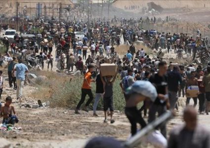 6 شهداء و30 مصابا في قصف للاحتلال استهدف منتظري المساعدات شمال غرب مدينة غزة