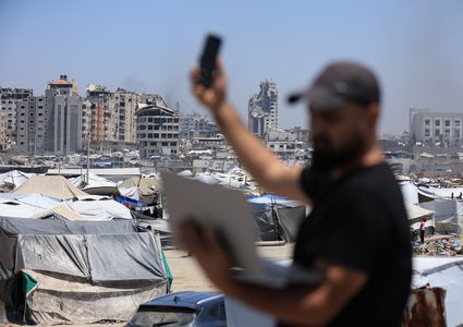 انقطاع جديد لخدمات الاتصالات الثابتة والانترنت وسط وجنوب القطاع