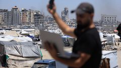 انقطاع جديد لخدمات الاتصالات الثابتة والانترنت وسط وجنوب القطاع