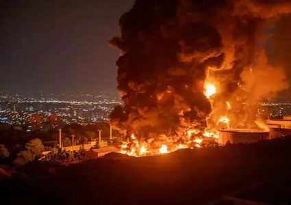 دعم من خصوم نتنياهو في شنه هجوم على إيران