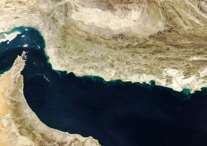 ماذا لو أغلقت إيران مضيق هرمز؟