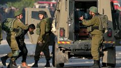 الاحتلال يعتقل 14 مواطنا من مدينة سلفيت