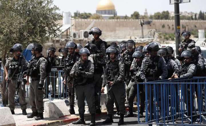 محافظة القدس: الاحتلال يفرض سياسة المصلين بالعدد بعد سبعة أيام من إغلاق الأقصى