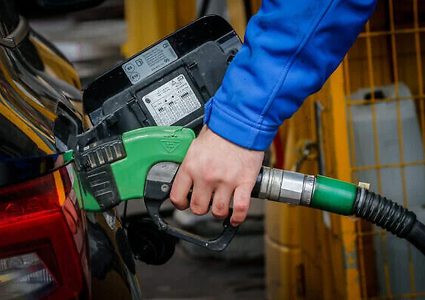 مركز الاتصال الحكومي: 2.6 مليون لتر من الوقود من المتوقع وصولها اليوم إلى الضفة