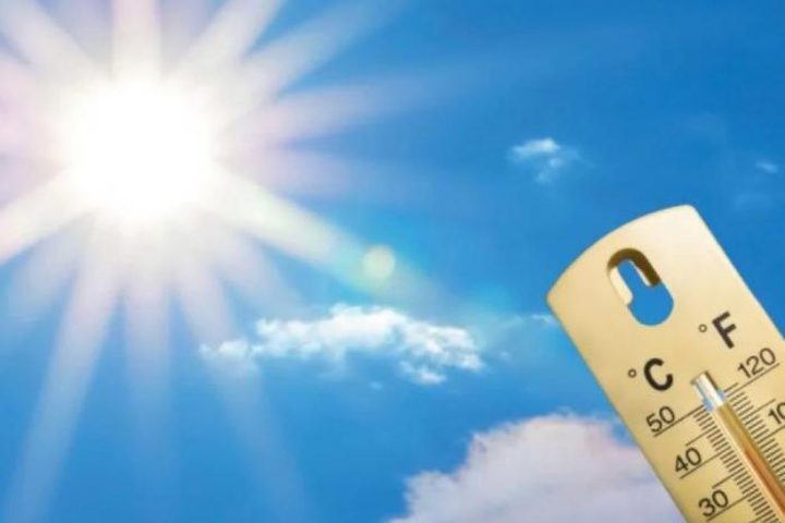 الطقس: أجواء حارة إلى شديدة الحرارة في معظم المناطق