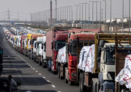 نتنياهو وكاتس يزعمان سيطرة حماس على المساعدات شمال غزة