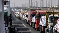 نتنياهو وكاتس يزعمان سيطرة حماس على المساعدات شمال غزة