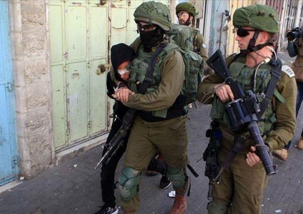 الاحتلال يعتدي على طفلين بالضرب المبرح