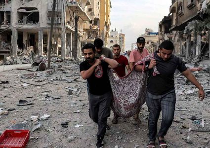 20 شهيدا معظمهم أطفال بقصف للاحتلال قرب مدرسة في حي التفاح