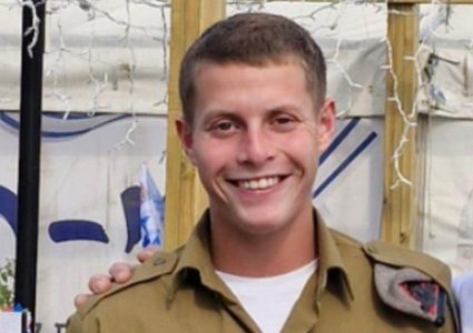 جيش الاحتلال يعلن مقتل أحد جنوده في معارك شمال قطاع غزة