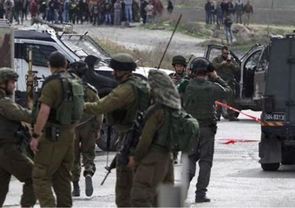 الاحتلال يعتدي بالضرب على مواطن في مدينة جنين