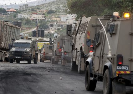 الاحتلال يواصل التصعيد: إغلاقات واقتحامات واعتقالات في الضفة والقدس