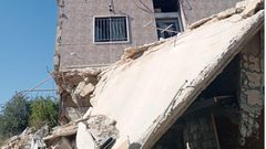 إسرائيل تواصل خروقاتها في لبنان: استهداف منزلين جنوب البلاد وخسائر مادية كبيرة