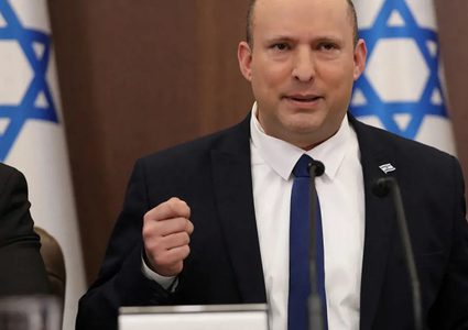 بينيت يصف إدارة نتنياهو بـ"الكارثية" ويدعو لرحيله: "آن الأوان لترك السلطة"