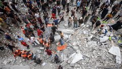 الإعلامي الحكومي: الاحتلال يقصف مستشفى شهداء الأقصى للمرة الـ12