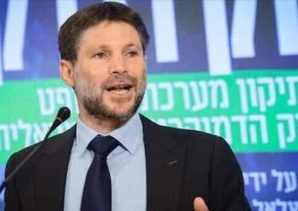 سموتريتش: نحن في منتصف الحرب ونعمل على احتلال غزة من جديد