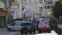 حملة اعتقالات في مخيم الفوار