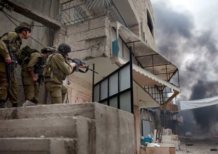 الاحتلال يقتحم روضة أطفال وسط الخليل ويحتجز أكثر من 70 طفلا