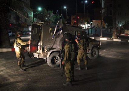 الاحتلال يقتحم بلدة العيزرية جنوب شرق القدس