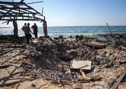 تحقيق للغارديان: "إسرائيل" استخدمت قنبلة زِنتها 500 رطل في قصف مقهى بغزة