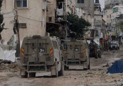 قوات الاحتلال تقتحم قرية كفر مالك