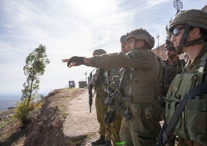 جيش الاحتلال الإسرائيلي يعلن تدمير مواقع عسكرية سورية