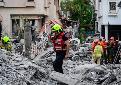 تقرير بريطاني: الصواريخ الإيرانية أصابت 5 قواعد للجيش الإسرائيلي