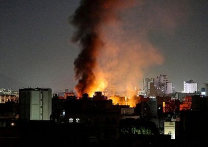 اليمن يتصدّى لعدوان إسرائيلي على الحديدة.. وسريع: سنواصل إسناد غزة