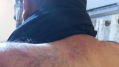 قوات الاحتلال تقتحم منزل الأسير المحرر بهاء عوض في بلدة بدرس غرب رام الله وتعتدي عليه بالضرب المبرح، علماً أنه تعرض للاعتقال عدة مرات منذ بداية حرب الإبادة.