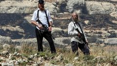 مستوطنون ينصبون خيامًا تمهيدًا لإقامة بؤرة استعمارية شمال غرب نابلس