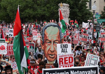 مظاهرات أمام البيت الأبيض رفضاً لزيارة نتنياهو ومطالبات باعتقاله