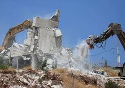 "حماس": هدم المنازل بالضفة حرب على الوجود الفلسطيني