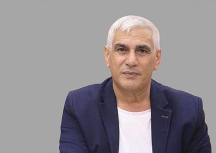 محكمة عوفر تنظر اليوم في قضية مواصلة احتجاز الصحفي ناصر اللحام