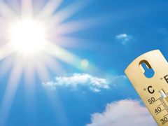 الطقس: أجواء حارة وانخفاض طفيف على درجات الحرارة