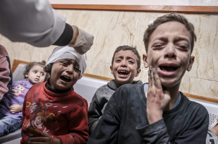 الأونروا: إسرائيل تقتل يوميًا "صفًا دراسيًا" من أطفال غزة منذ بدء الحرب