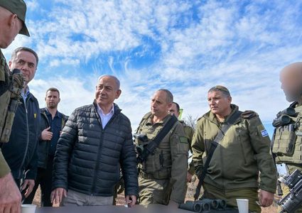 إسرائيل تهدد بتصعيد الهجمات على سوريا دفاعاً عن "تحالفها مع الدروز"