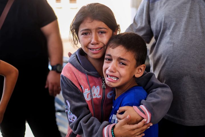 سوء تغذية حاد يهدد أطفال غزة... والأونروا: خدماتنا على وشك الانهيار