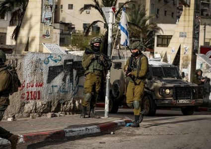 قوات الاحتلال تطلق النار على شاب وتصيبه