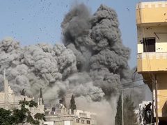 بطاركة ورؤساء الكنائس في القدس يدينون قصف الاحتلال كنيسة اللاتين في غزة